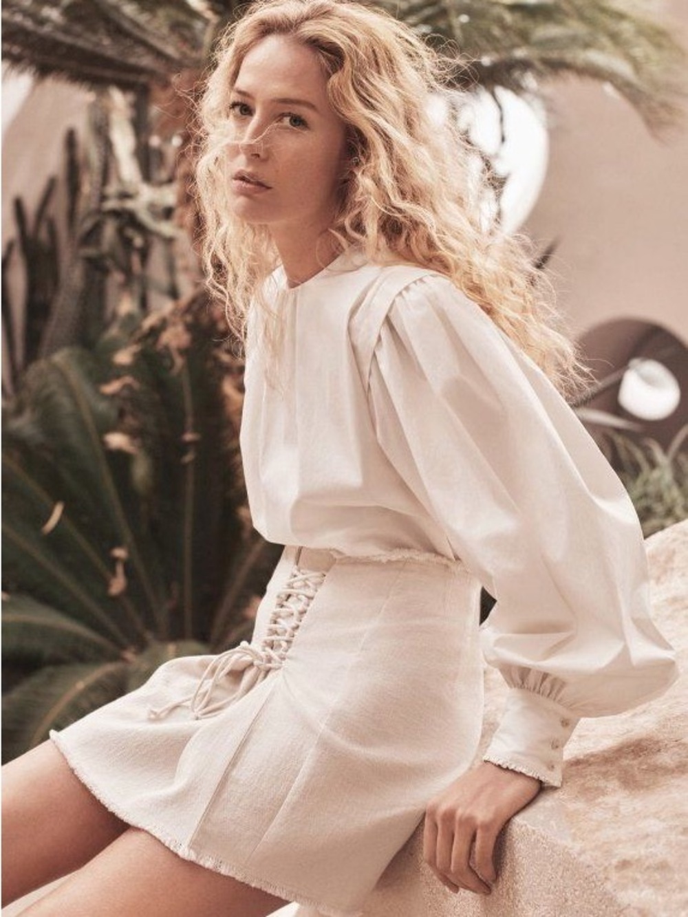 Mango Cream Lace-Up Mini Skirt